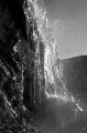 YM2C5306 Sandymouth Waterfall * 800 x 1200 * (303KB)